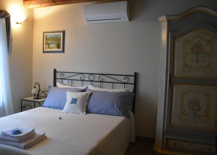 Valnascosta بيت ضيافة 3*