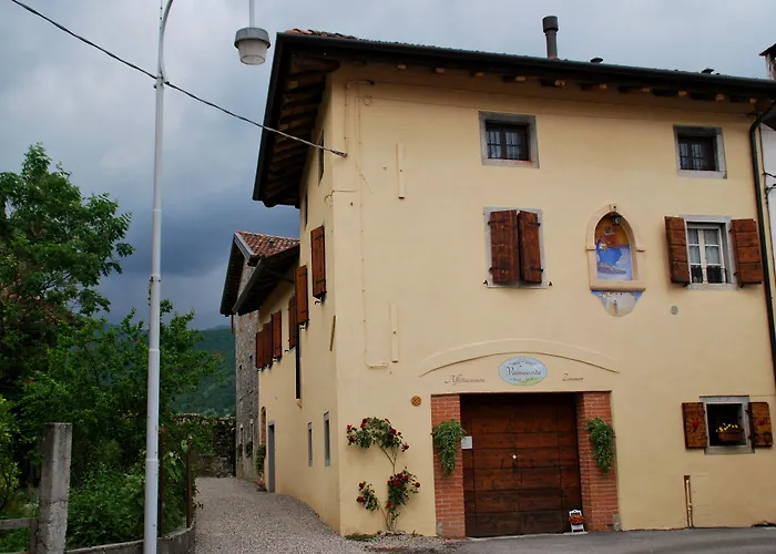 Valnascosta بيت ضيافة 3*