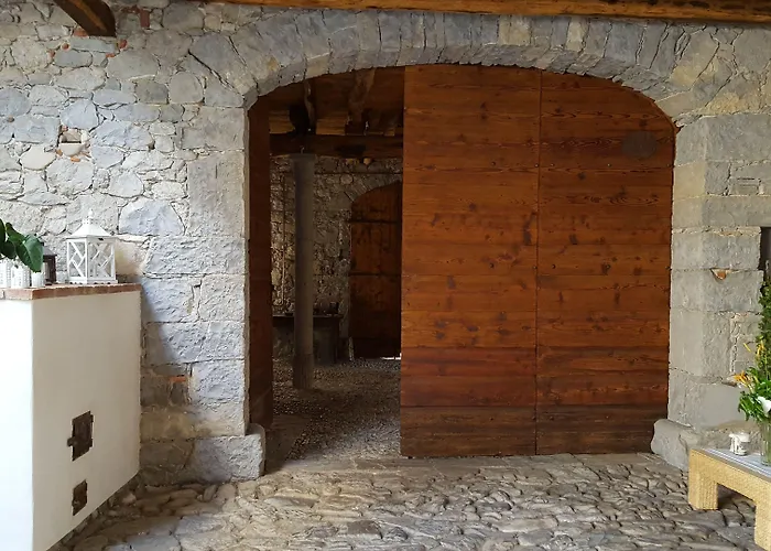 Valnascosta بيت ضيافة 3*