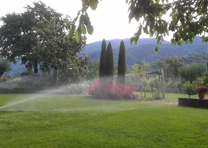 Valnascosta بيت ضيافة